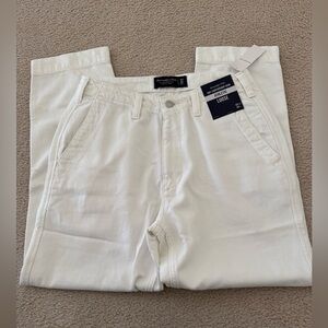 Abercrombie & Fitch men’ white Lightweight jeans 30x30
